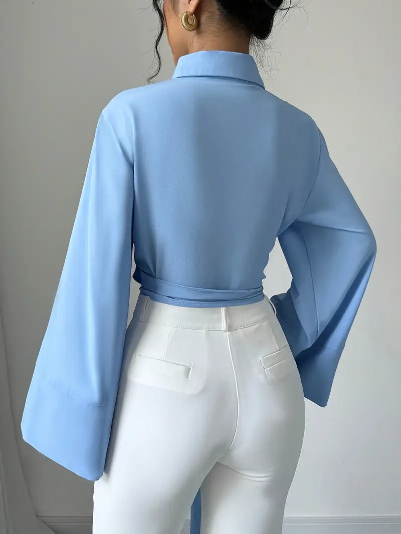 Saga – Stylish Long-sleeved Blouse