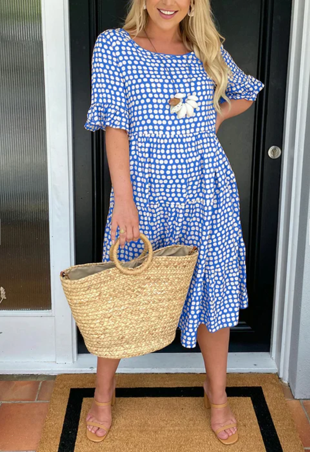 Mikayla – Round Neck Dress with Polka Dots