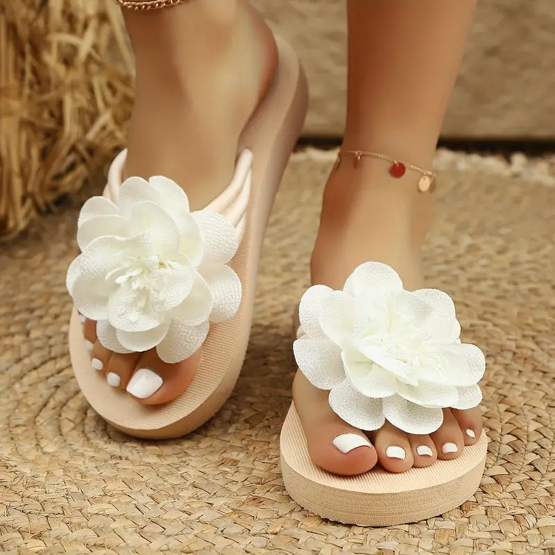 Arceli – Stylish Floral Platform Sandals