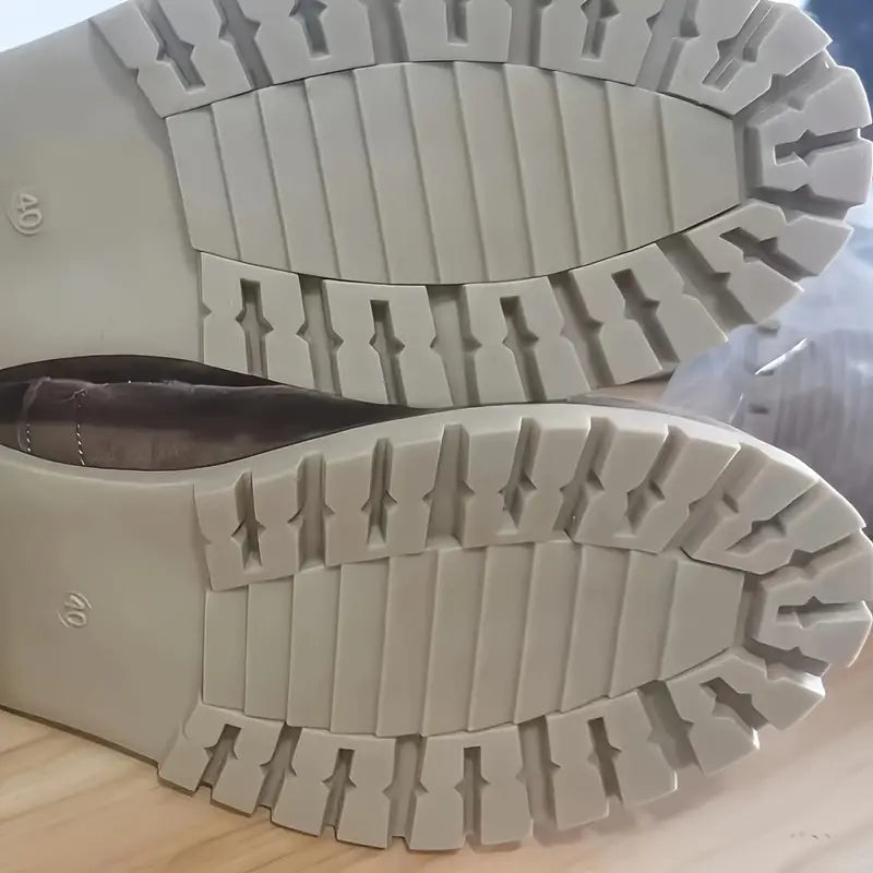 Enola - Snow boots with chunky heel and mid-height sole
