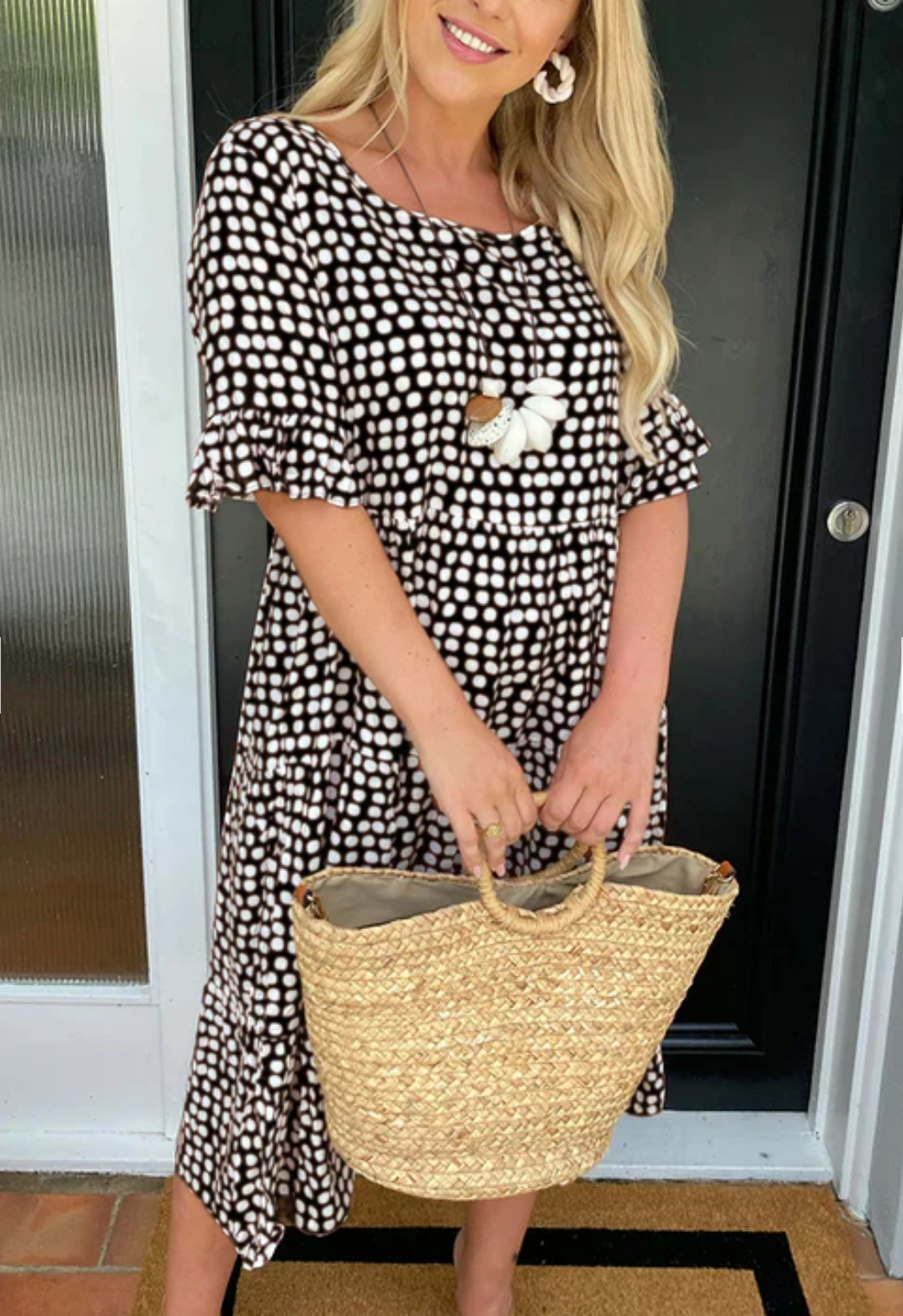 Mikayla – Round Neck Dress with Polka Dots