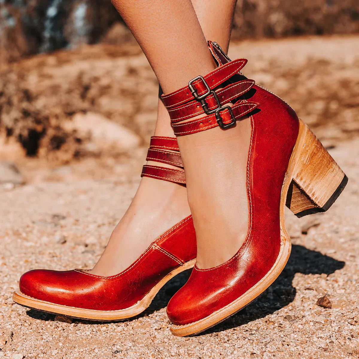 Mariene – Round Toe Leather Block Heel Shoes
