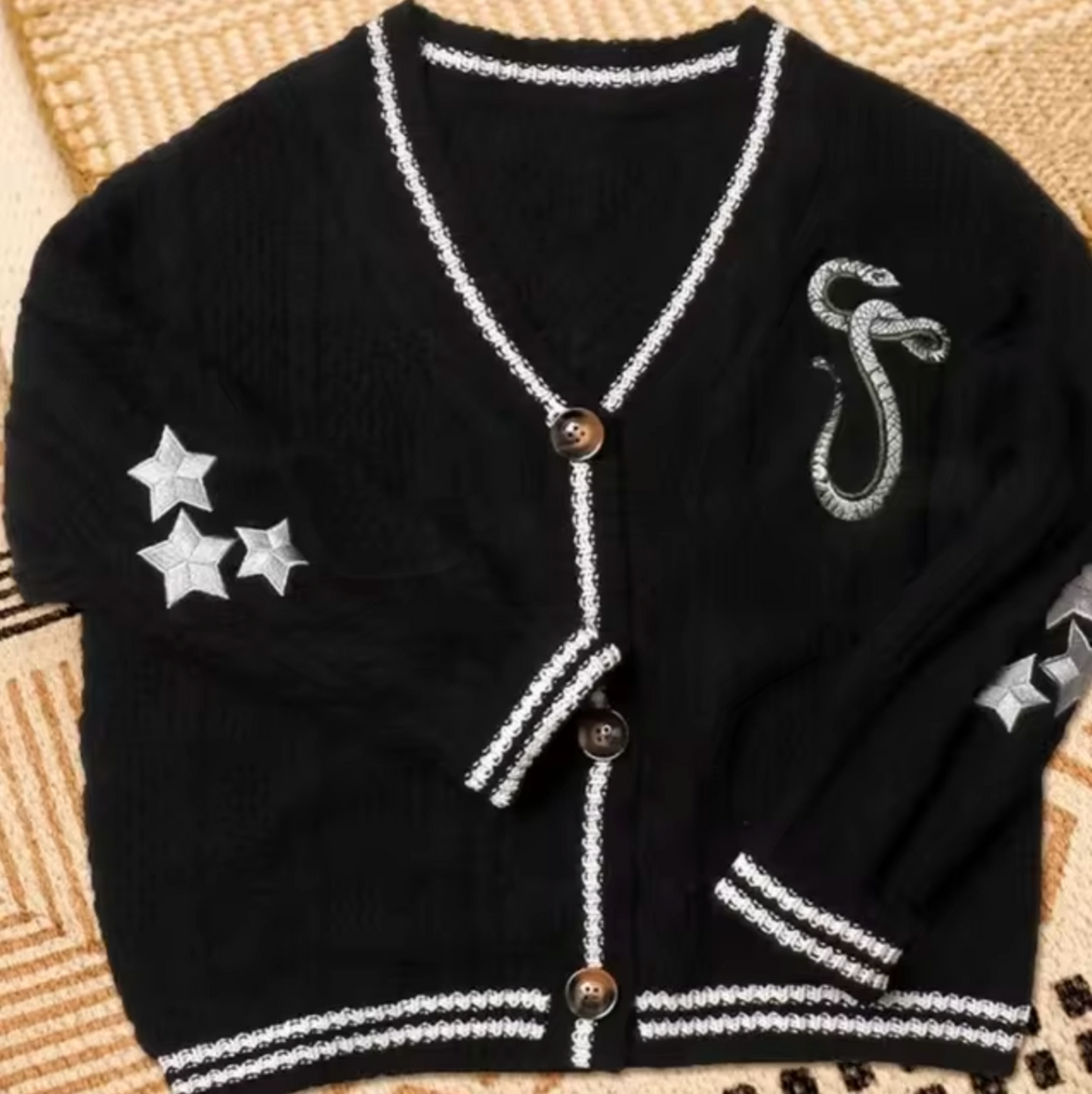Paxton – Oversized Knitted Cardigan