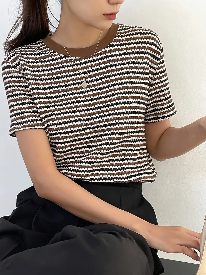 Elisova – Trendy Striped Striped Top