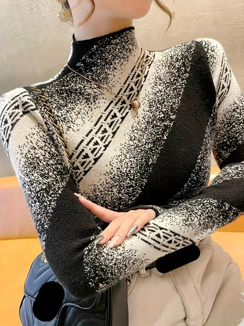 Mayla – Elegant Striped Knitted Sweater