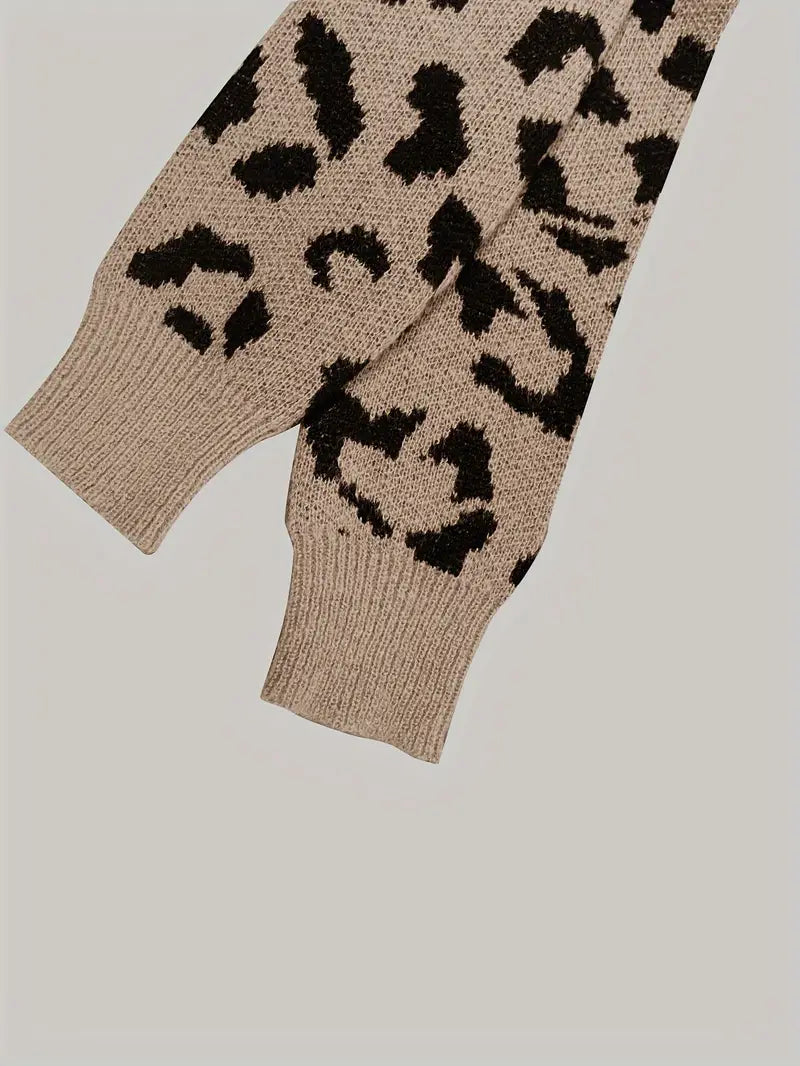 Shreya – Leopard Print Knitted Sweater