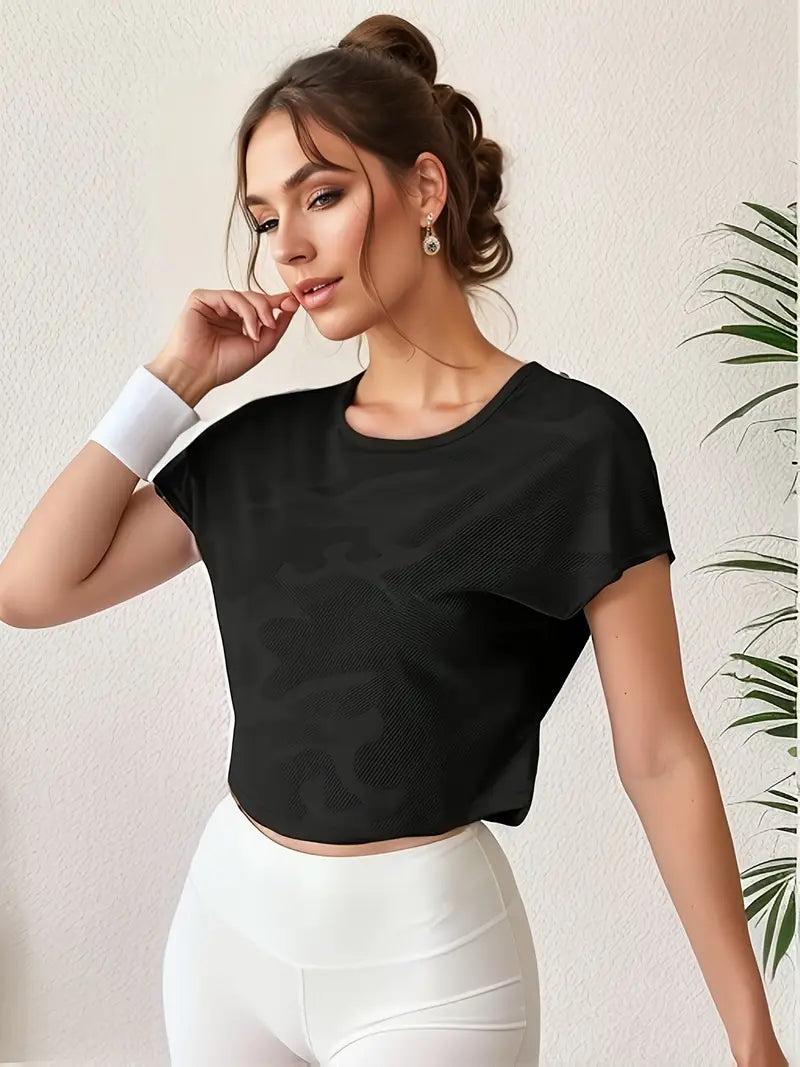 Umbryss – Stylish and Breathable Mesh Crop Top