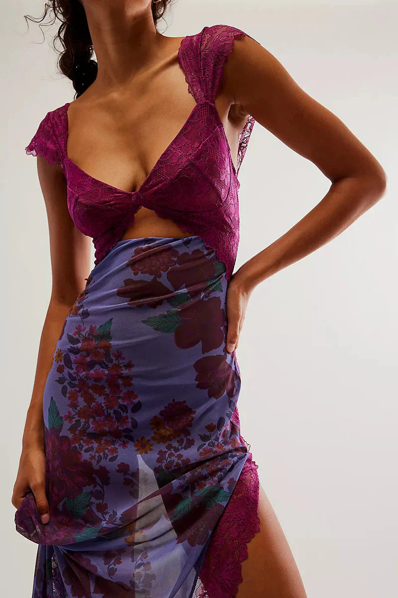 Kaadrie – Floral Lace Trim Dress