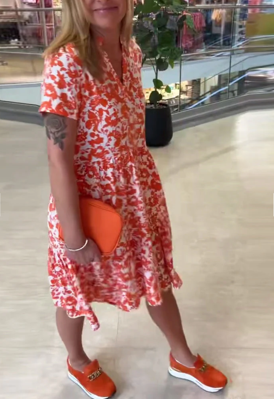 Elenita – Short Sleeve Floral Dress