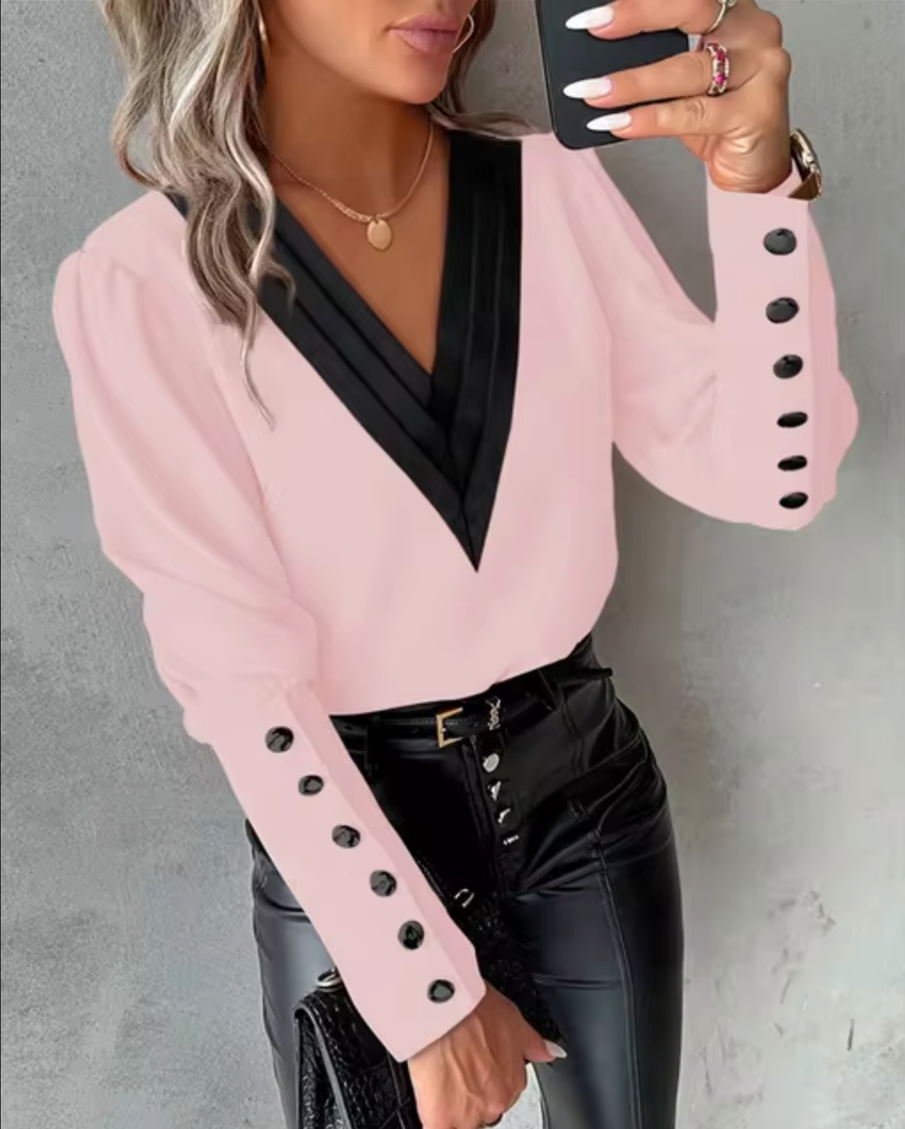 Queencie – Elegant V-neck Blouse