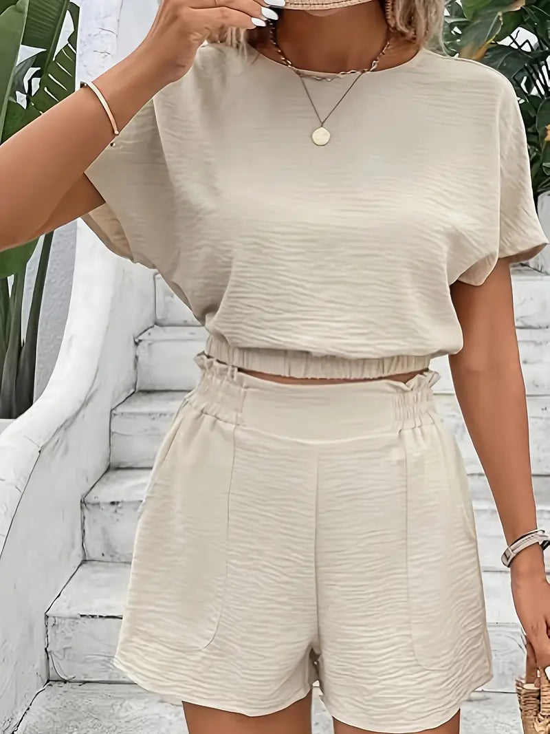 Aminna – Elegant Top and Shorts Set