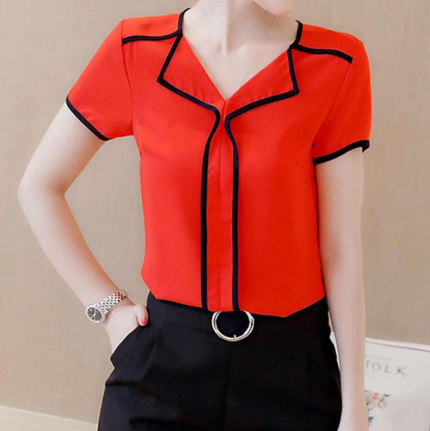 Estelle – Elegant Chiffon Blouse