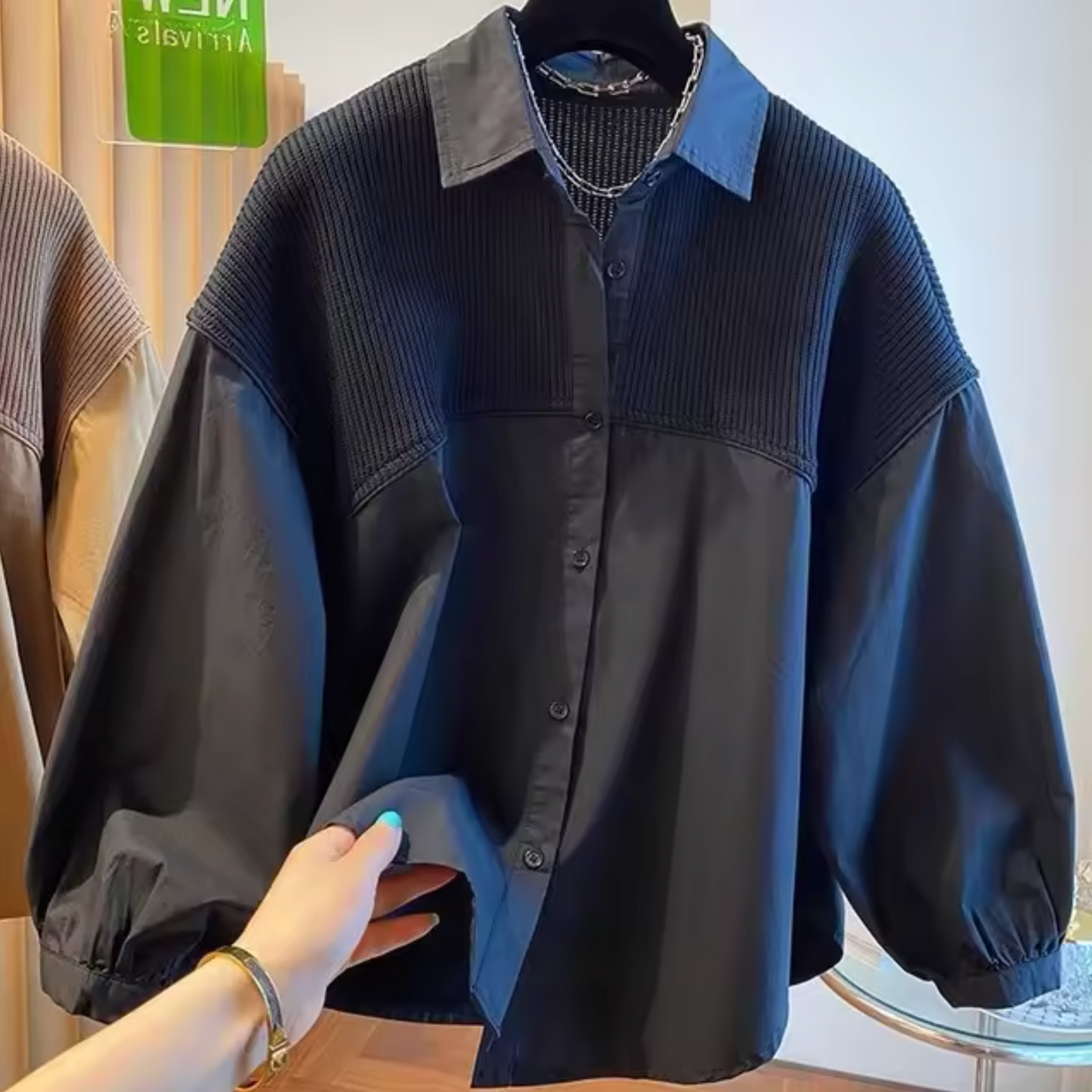 Lulu – Stylish Cotton Loose Blouse