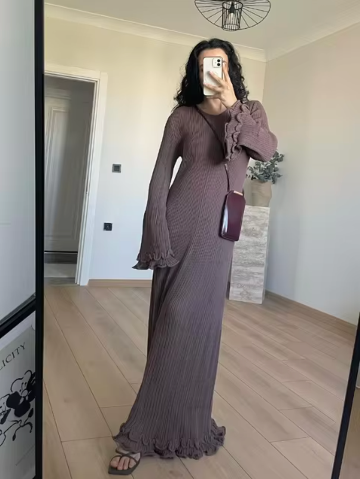 Tanja – Ruffle Hem Knitted Maxi Dress