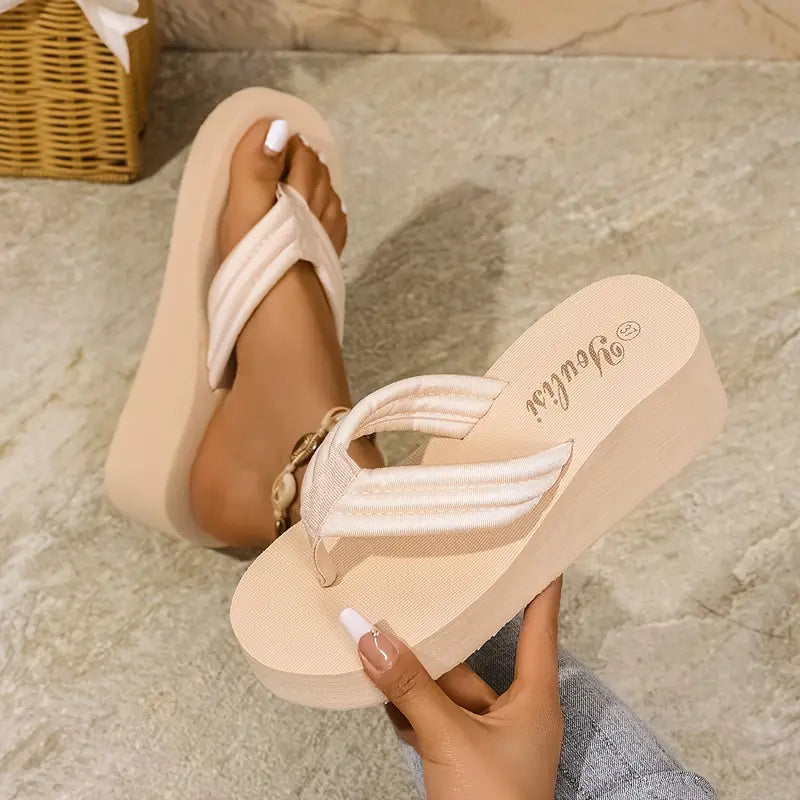 Rieda – Structured Platform Flip-flops Padded Straps