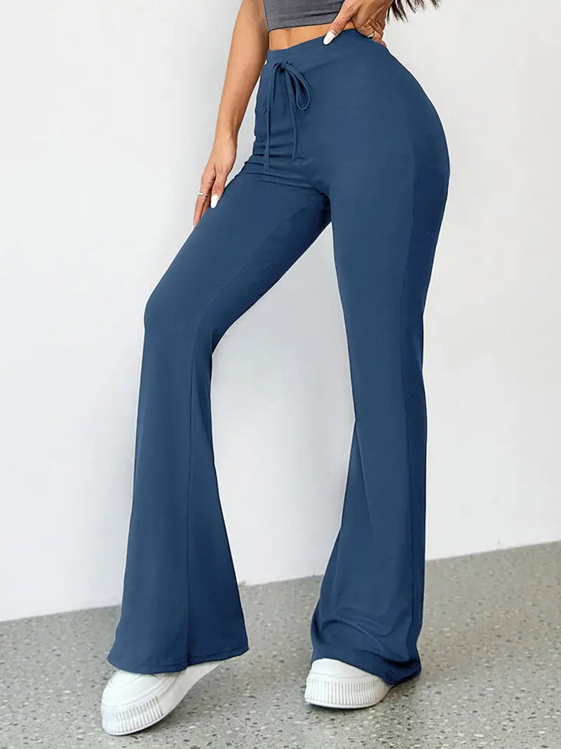 Layla – Stretchy Flared Trousers