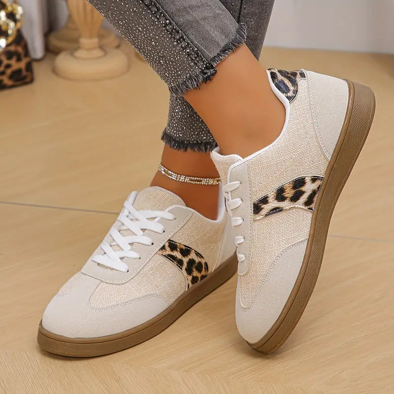 Carmillia – Stylish Leopard Print Sneakers
