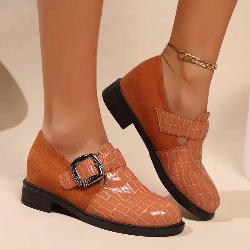 Sanguira – Stylish Loafers with Embossed Buckle