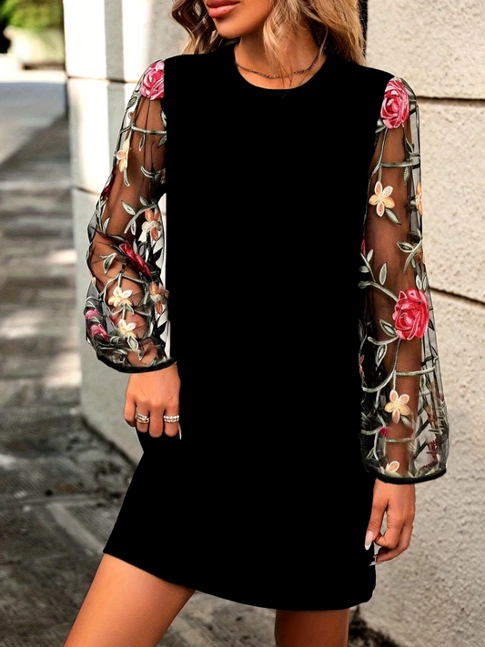 Gracia - Elegant Mesh Sleeves Dress