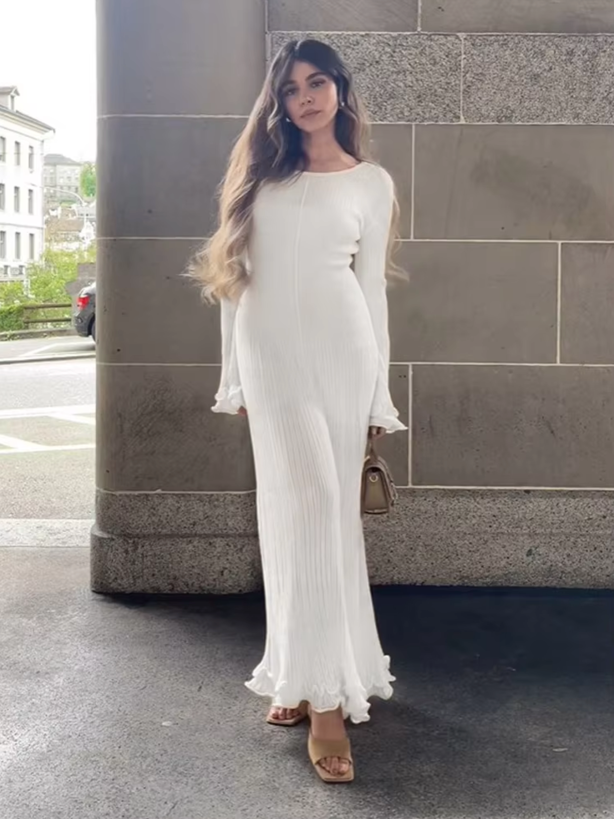 Sam – Cotton Knitted Ruffled Dress