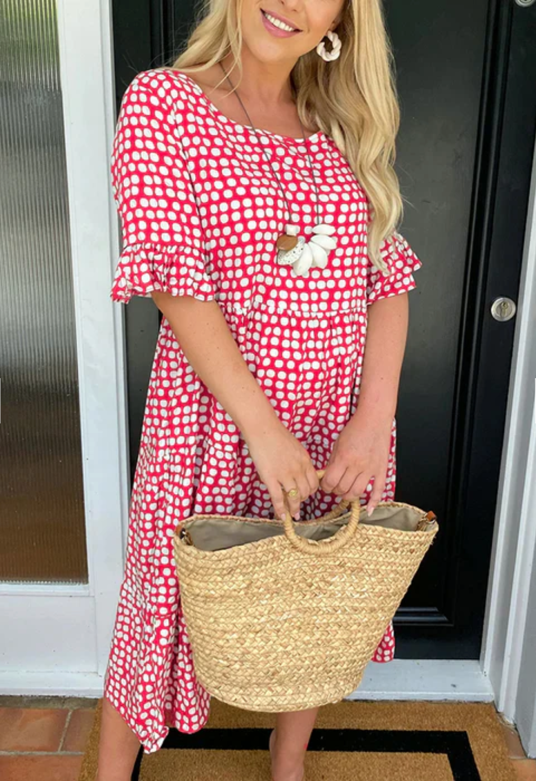 Mikayla – Round Neck Dress with Polka Dots