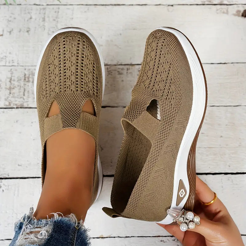 Noire – Breathable Knitted Slip-on Shoes
