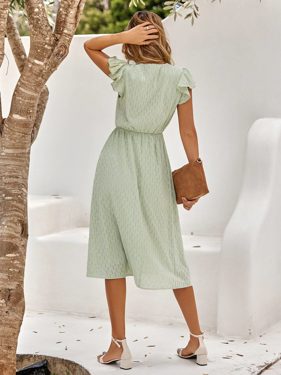 Iskaris – Elegant Cotton Flutter Sleeve Dress