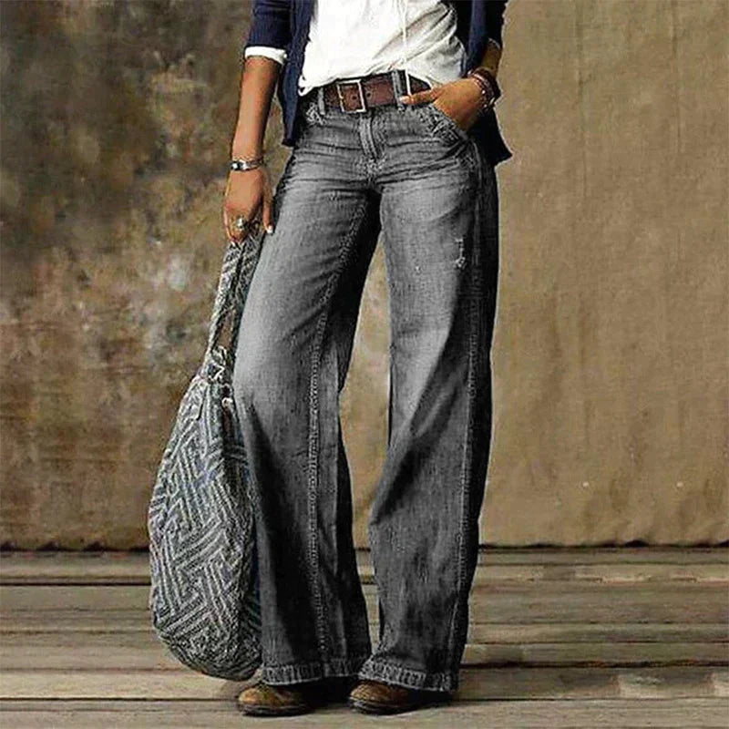 Cirella – Wide-leg Jeans with Vintage Wash