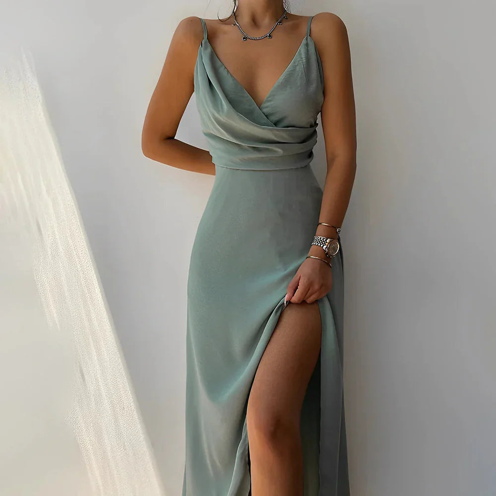 Kippa – Elegant Satin Dress