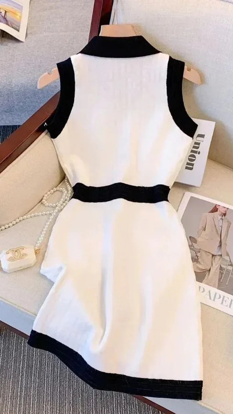Noressa – Elegant Sleeveless Dress