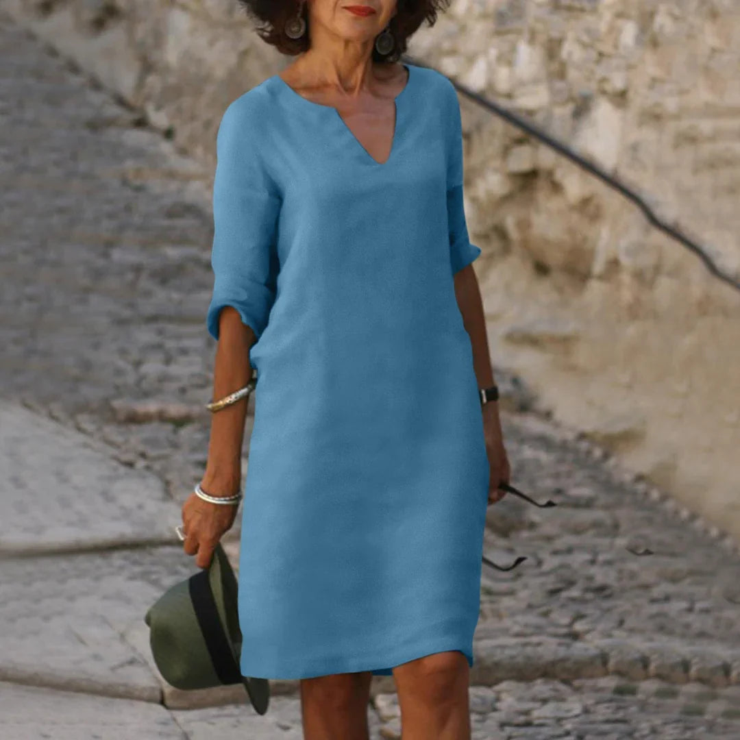 Maristela – Elegant V-neck Dress