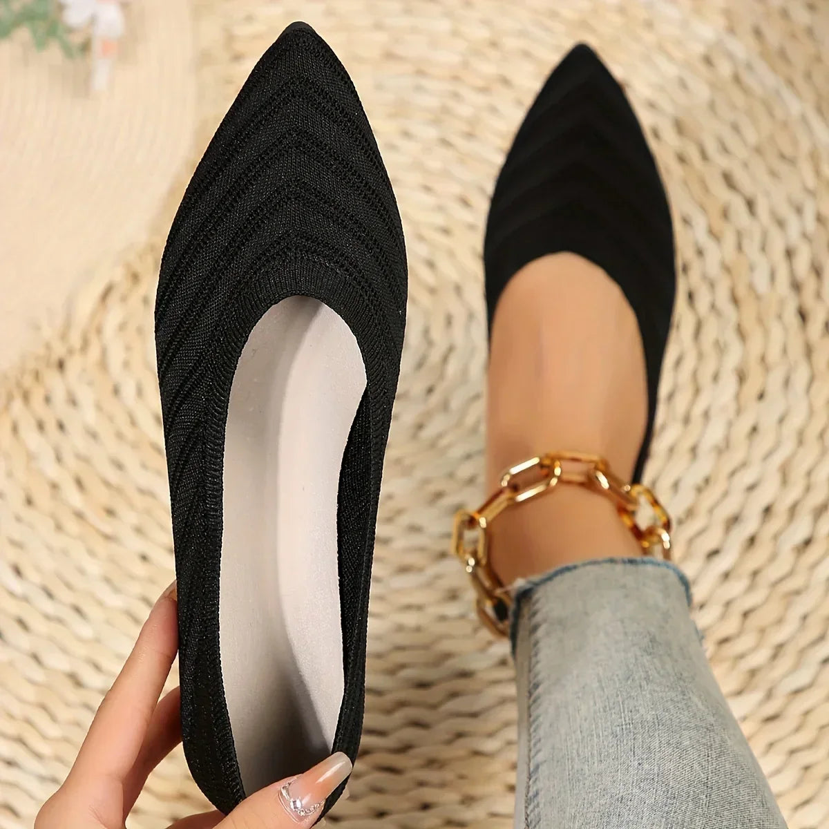 Rhia – Lightweight Knitted Slippers