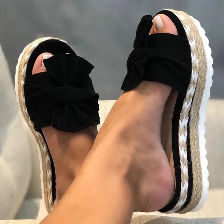 Keinna – Charming Bow Platform Sandals