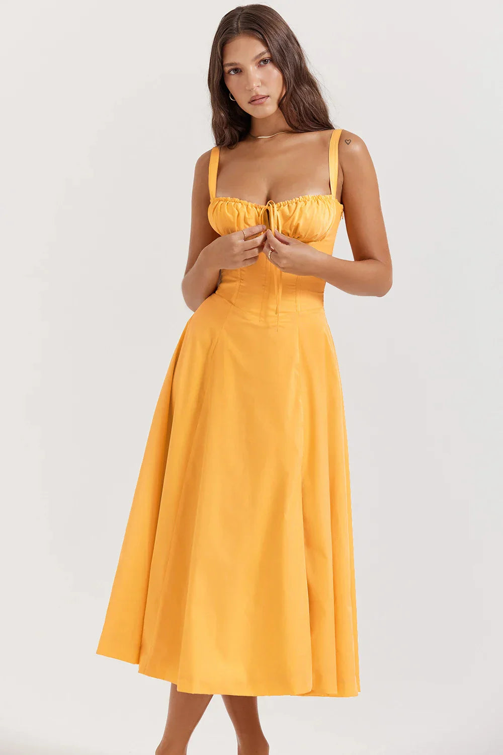 Tivelle – Elegant Corset-style Dress