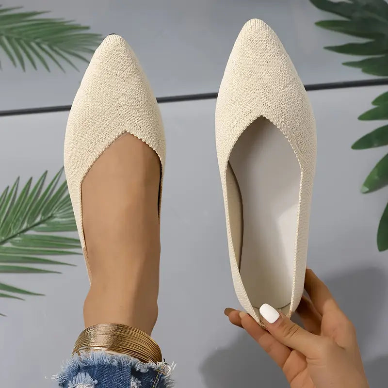 Vesperine – Stylish Pointed Toe Flat Sandals