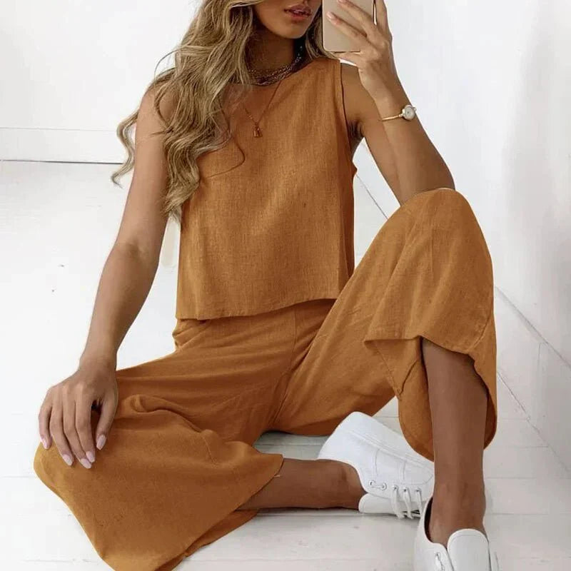 Saphine – Stylish Sleeveless Top and Pants Set