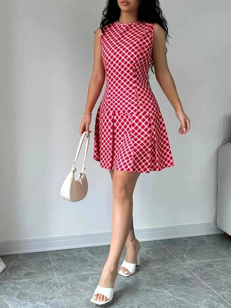 Ora – Stylish Pleated Sleeveless Dress