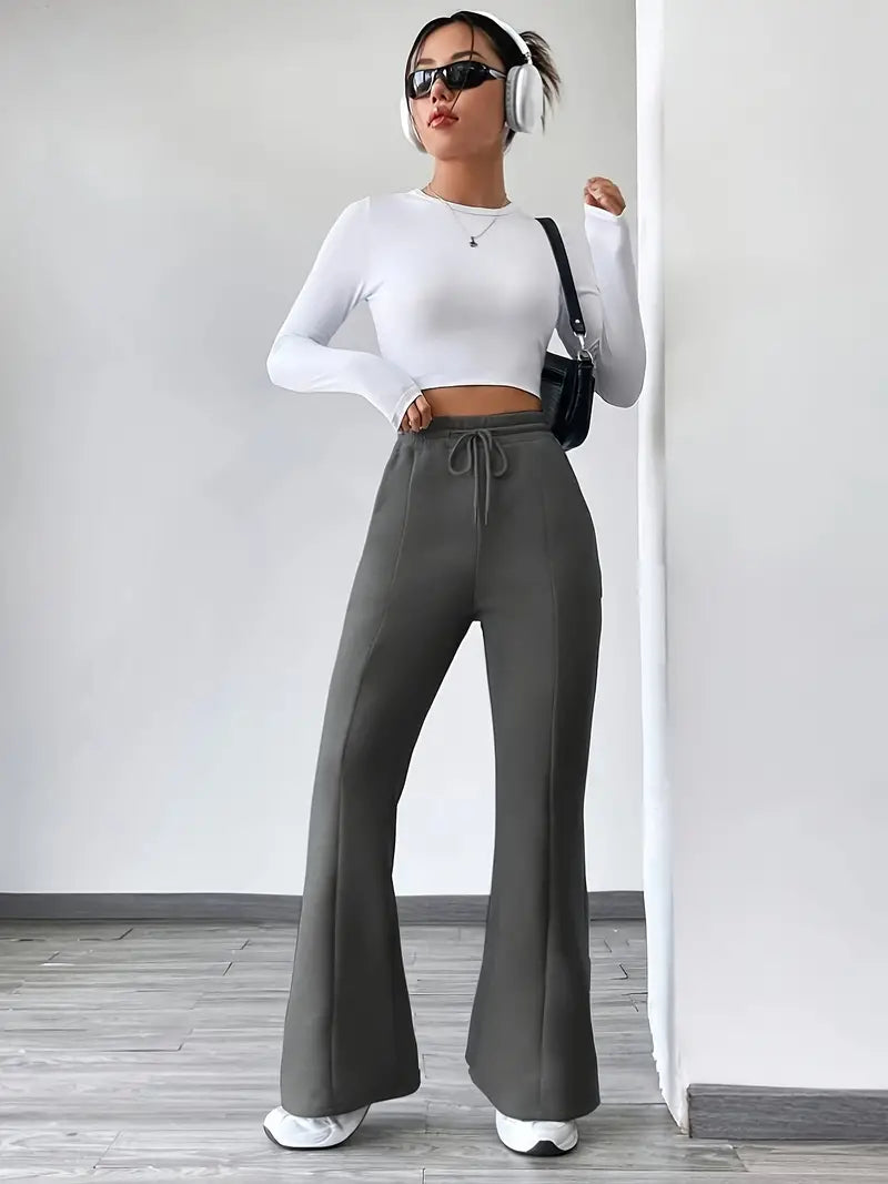 Manju – Flared Cotton Jogging Pants
