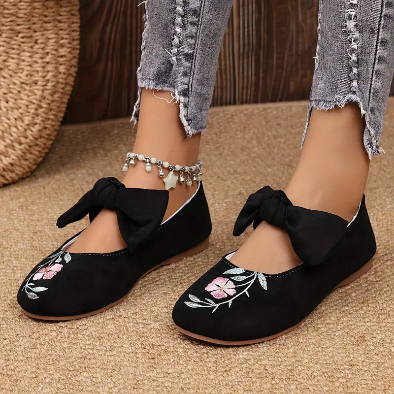 Velmoria – Floral Suede Shoes