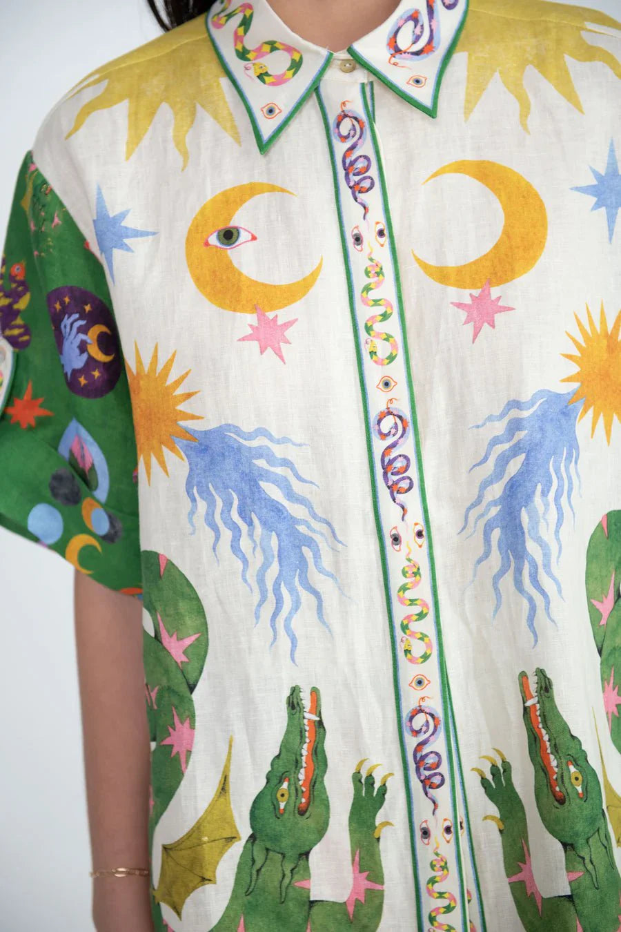 Vaelith – Artistic Shirt and Shorts Set