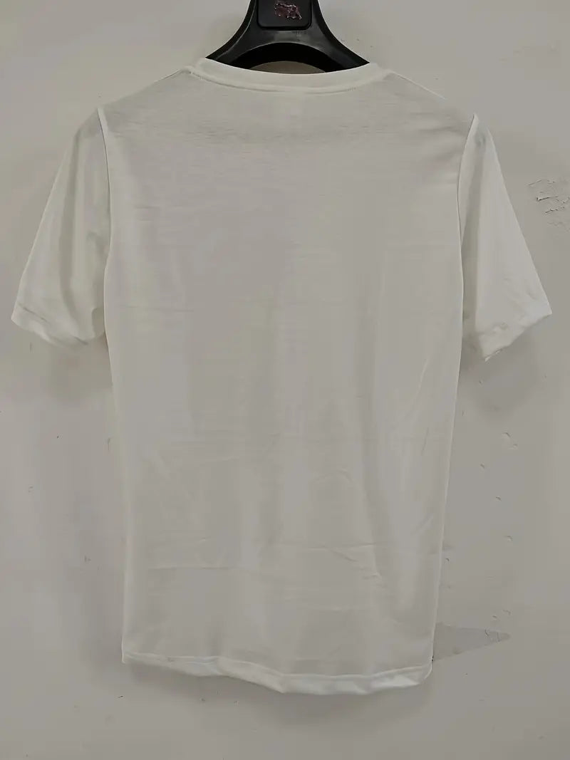 Dreadora – Stylish T-shirt with Print