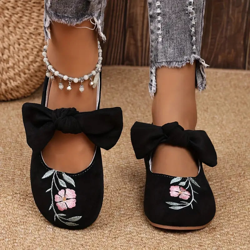 Velmoria – Floral Suede Shoes
