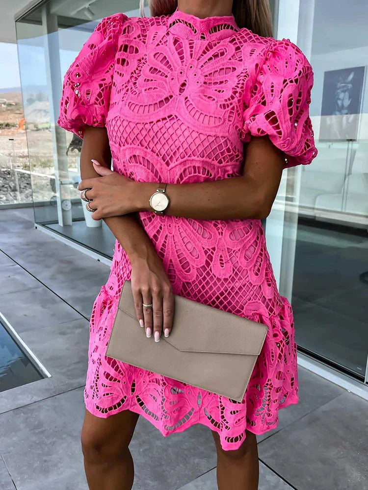 Arianwen – Elegant Lace Dress
