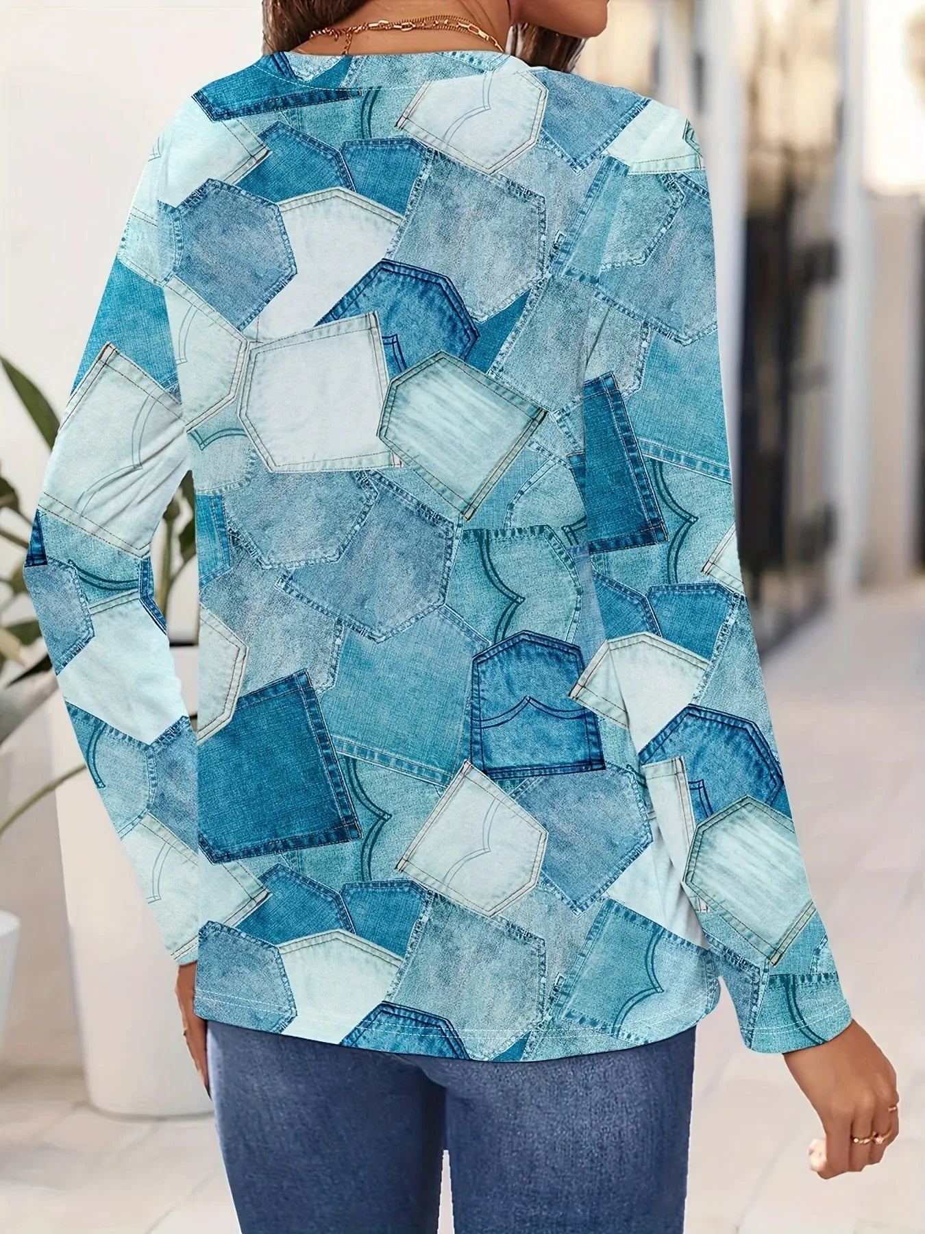 Desarae – Denim shirt in patchwork design