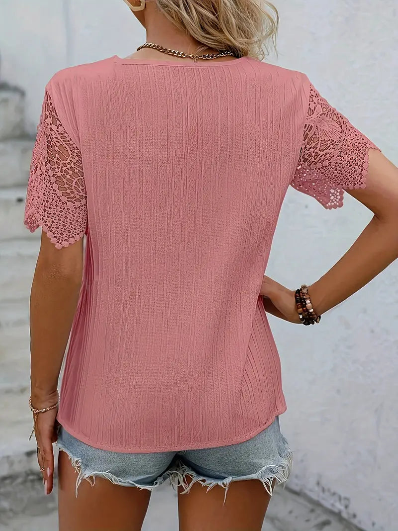 Oraia – Blouse with Fashionable Lace Design
