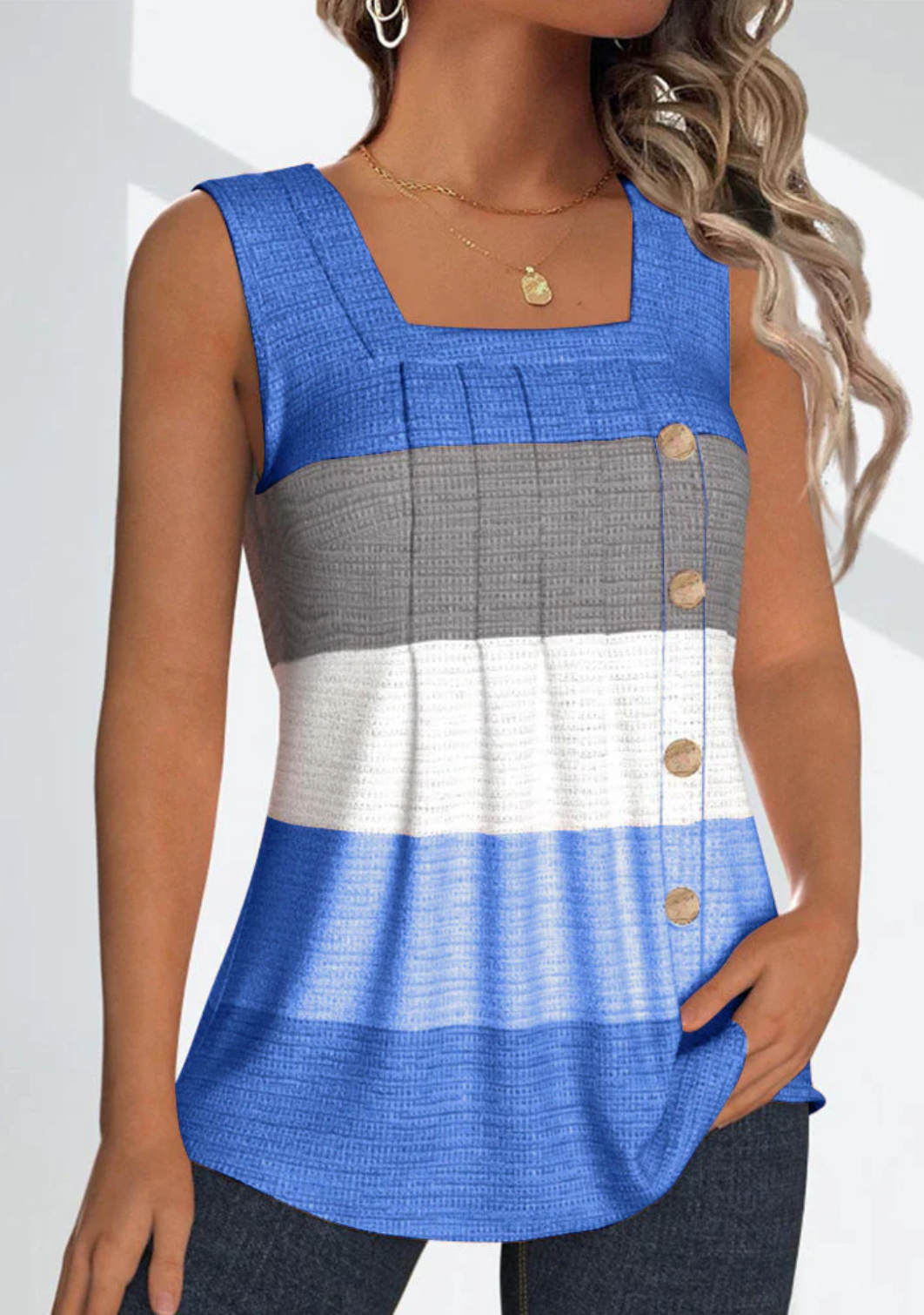 Olga – Sleeveless Knitted Top