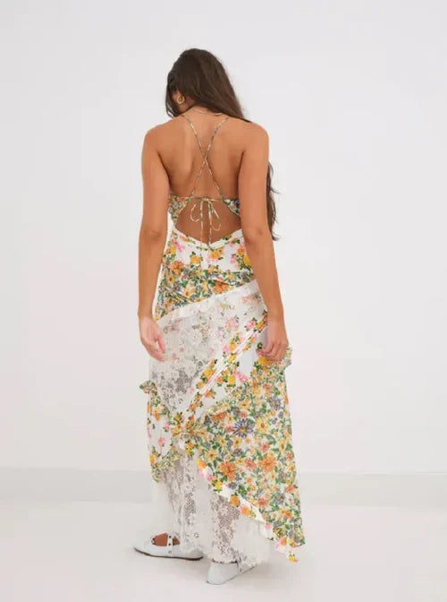 Nysa – Charming Floral Maxi Dress