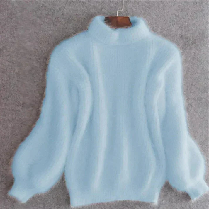 Quinne – Plush Turtleneck Sweater
