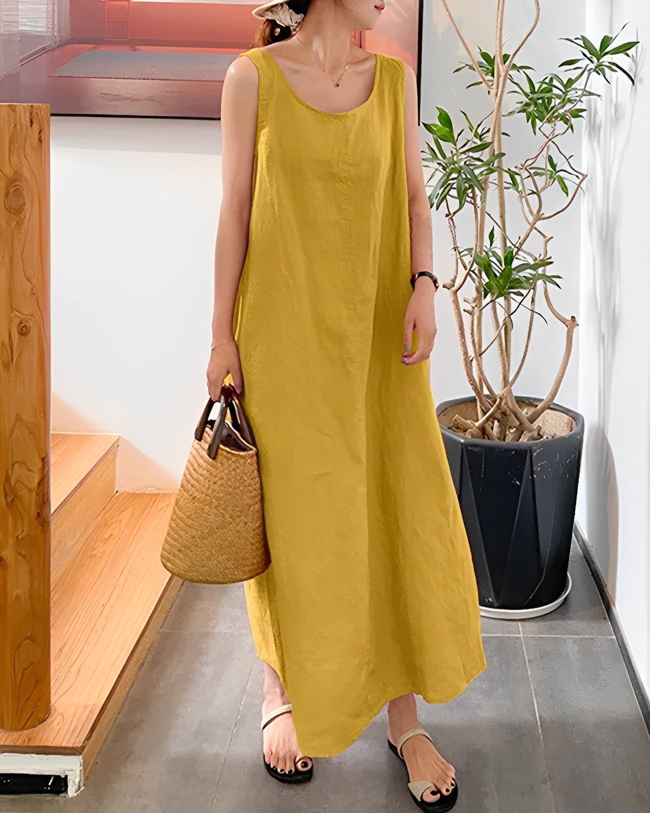 Lucy - Stylish dress