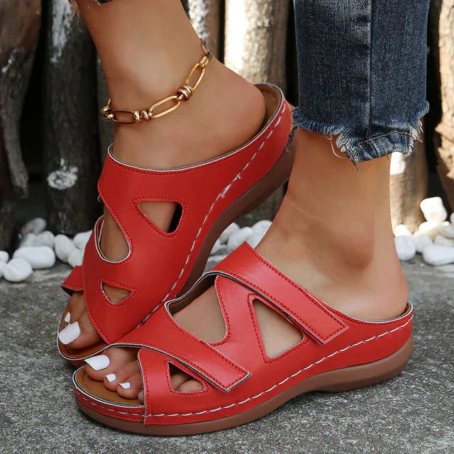 LUNA - Orthopaedic wedge sandals